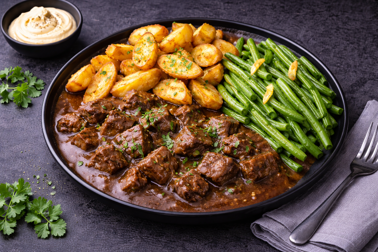 Limburgs zuurvlees menu bij Besteldesk.nl